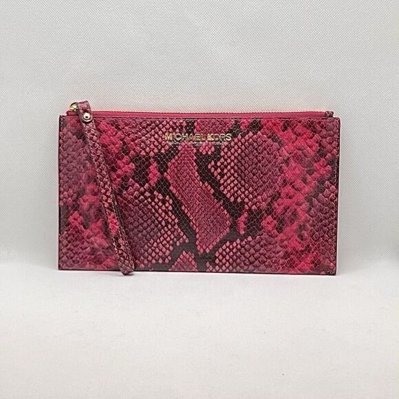 Michael Kors Jet Set Python Print Crimson Red Black Leather Wristlet $158 NWOT - Picture 1 of 12